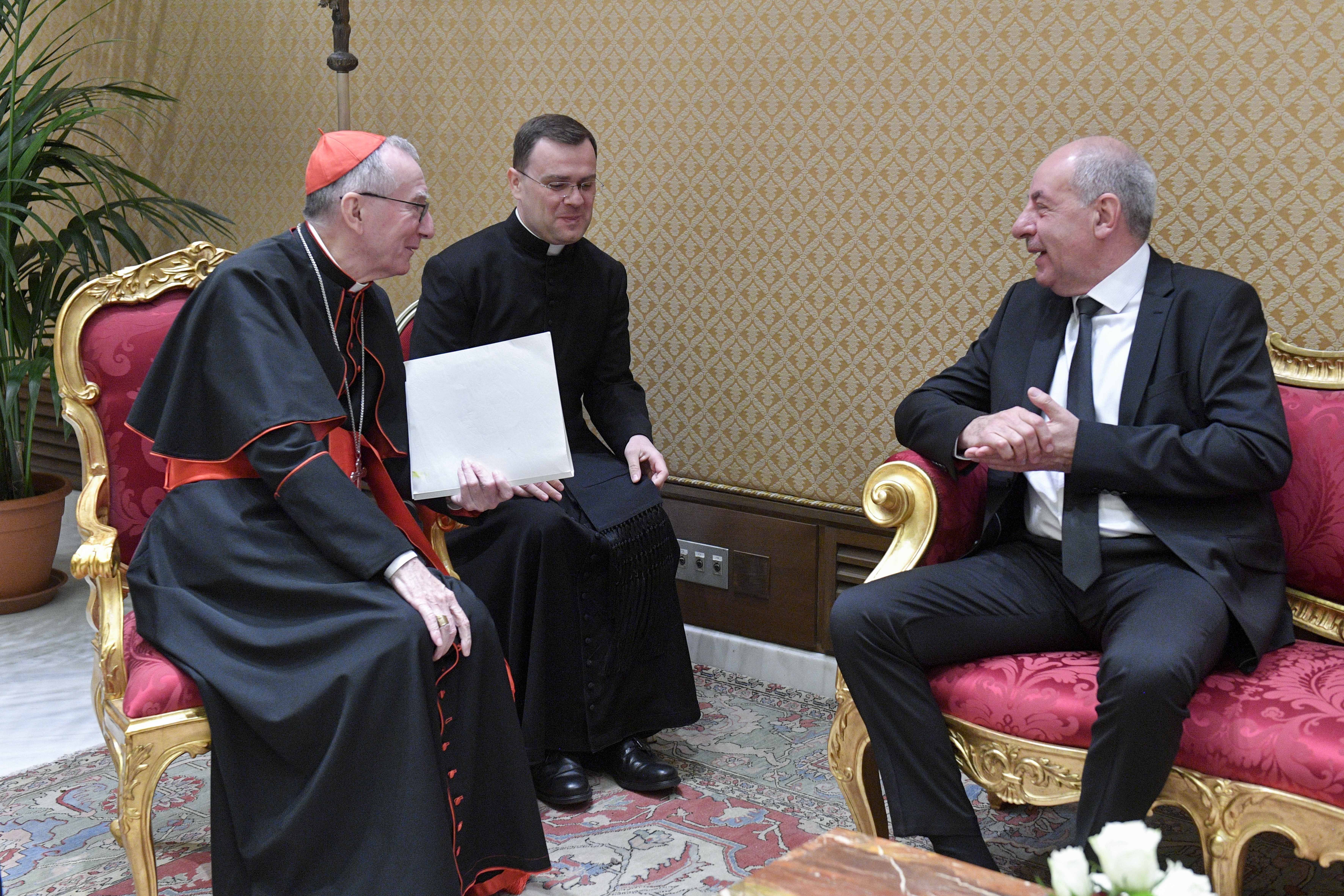 Sulyok Parolin